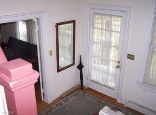 525 25th St S, Arlington, VA 22202