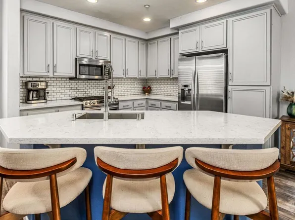 688 Hatfield Dr, San Marcos, CA 92078