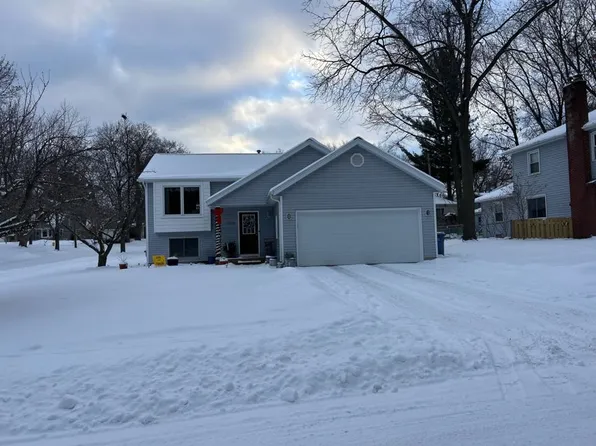 1304 Rosewood Ave SE, Grand Rapids, MI 49506