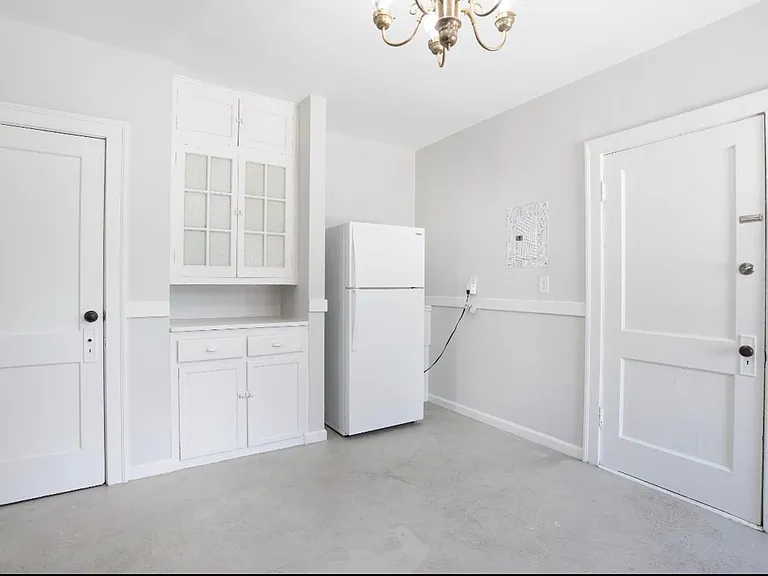 4419 S Kingshighway Blvd — Photo 17