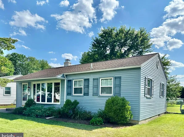 11 Courtland Rd, Camp Hill, PA 17011