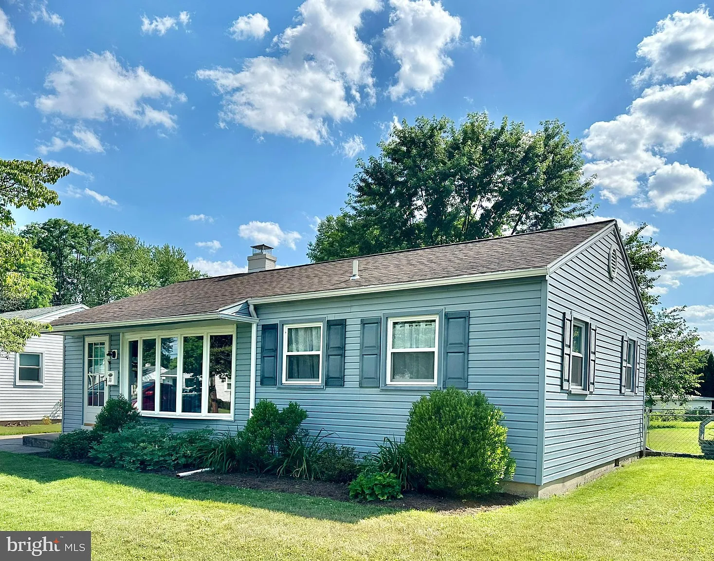 11 Courtland Rd photo 1