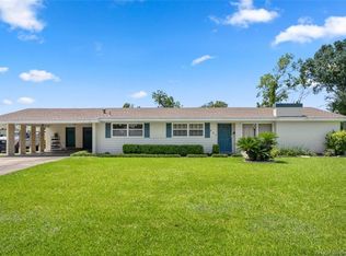 561 Contour Dr, Lake Charles, LA 70605