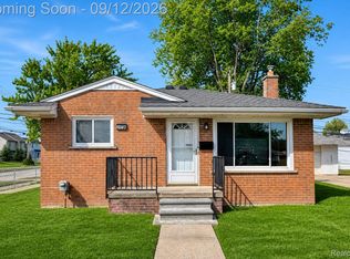 31736 Ann Arbor Trl, Westland, MI 48185