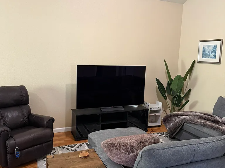 767 Carole Ct — Photo 18