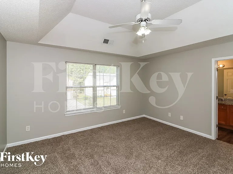5955 Water Oaks Dr — Photo 14
