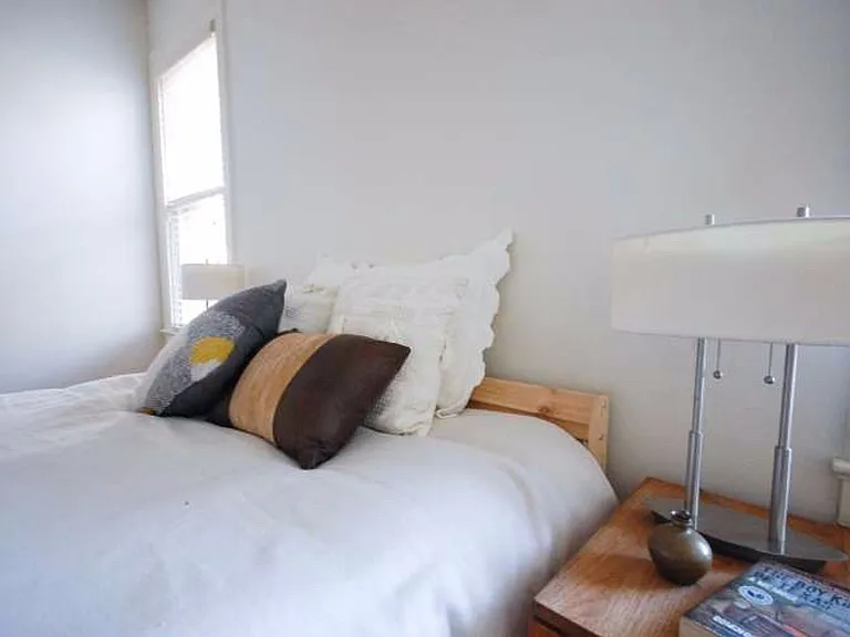 713 Carolyn Ave #A-B — Photo 15