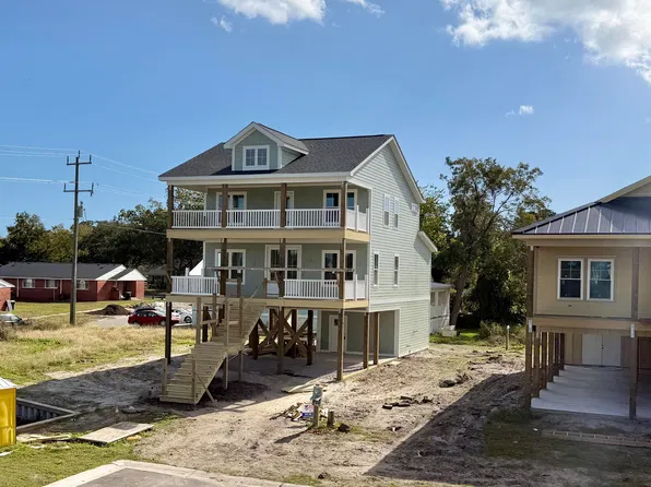 2403 Ferabee Street, Morehead City, NC 28557