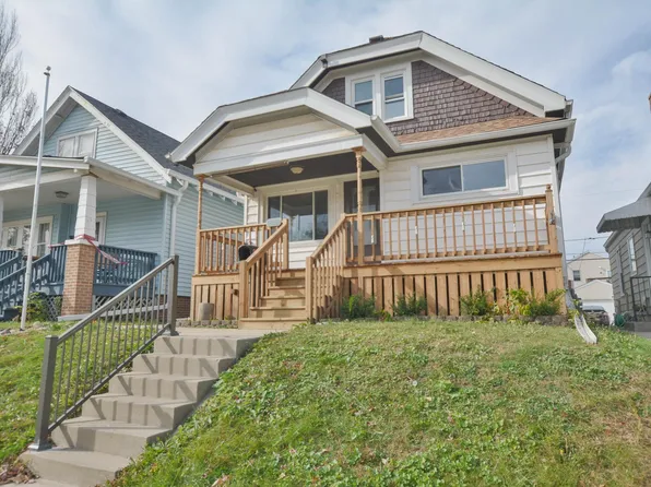 2169 S 59th St, West Allis, WI 53219