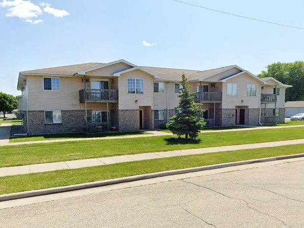 Commercial Square Apartments