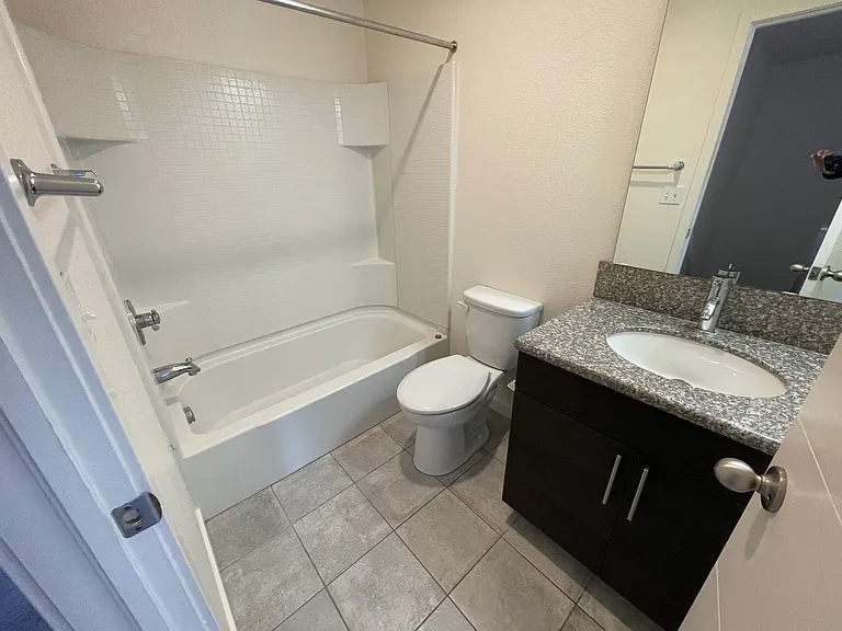 1322 S Coffman St #1 — Photo 11