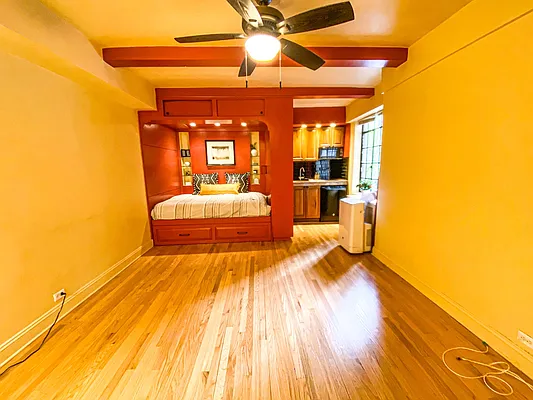 Rented by Compass | media 11