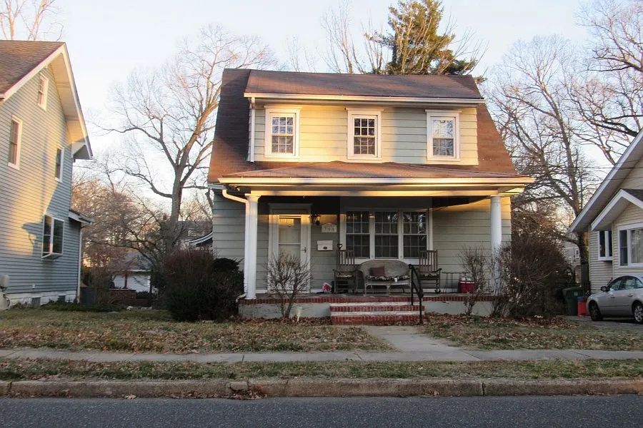 306 Wildwood Ave photo 1