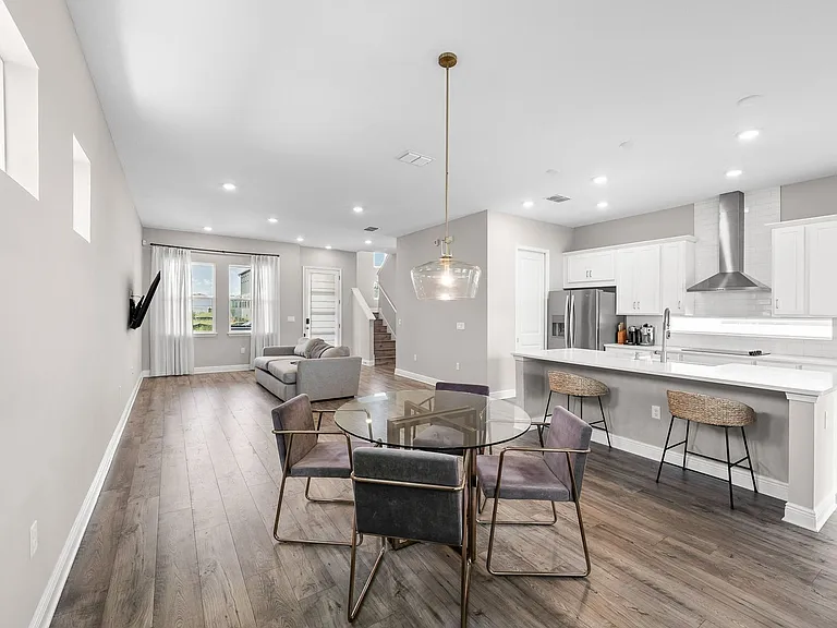 10129 Pearson Ave — Photo 8