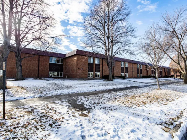 3250 15th Ave S APT 7, Fargo, ND 58103