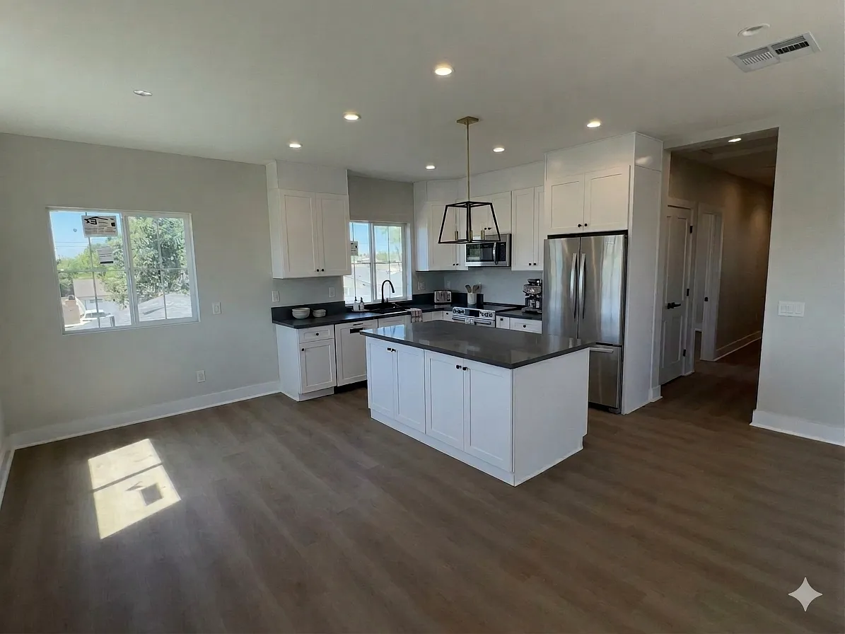 3 bed, 1200 sqft, $3,500 — Photo 2