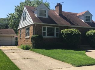 3010 Vernon Ave, Brookfield, IL 60513