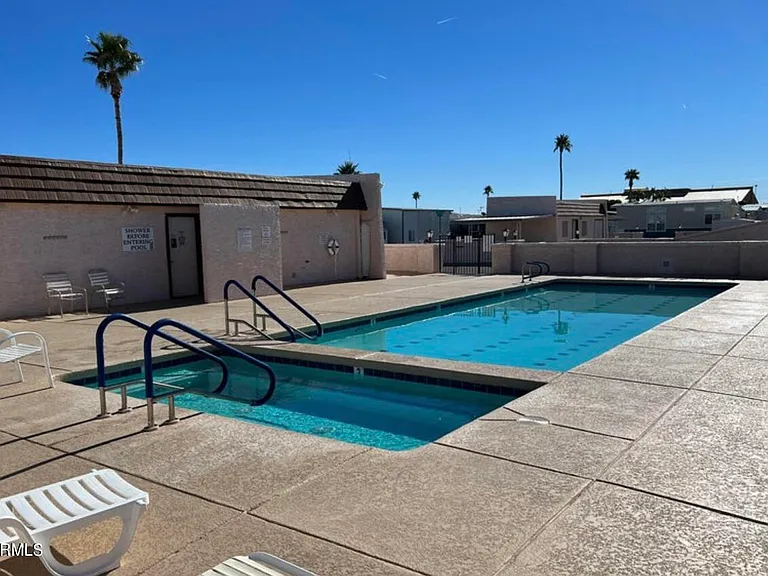 210 E Mesa Dr — Photo 16
