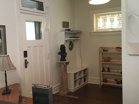 2nd image of 5253 Murdoch Ave