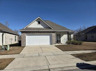 7211 Kenilworth Crossing Ave, Baton Rouge, LA 70820