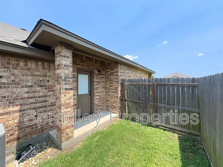 202 Juniper Dr #A — Photo 19