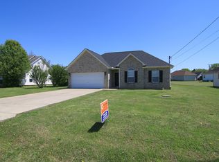 408 Autumn Glenn Dr, Murfreesboro, TN 37129