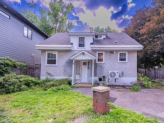 5th image of 229 Daniel Ave