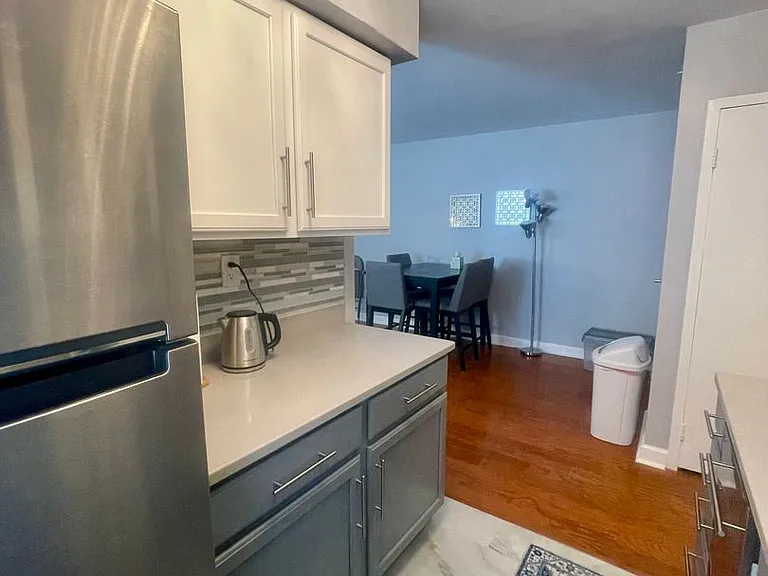 1031 Michigan Ave NE #101 — Photo 10
