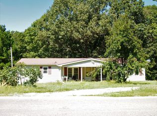 778 Brazzle Rd, Waverly, TN 37185