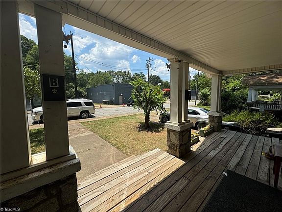 3rd image of 1312 Grove St