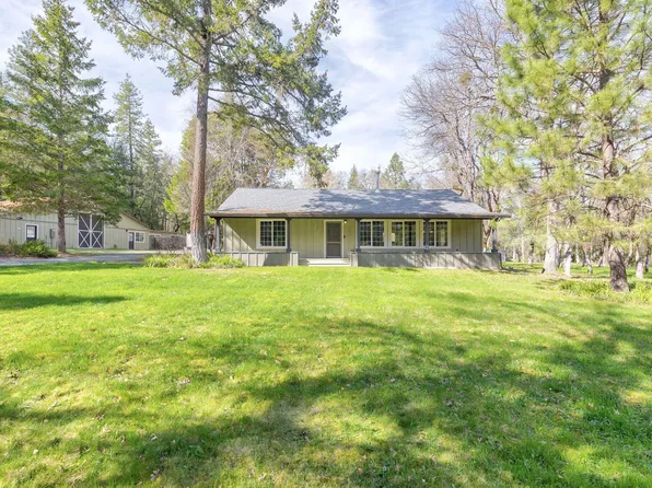 444 Sheraton Dr, Williams, OR 97544