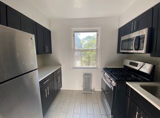 28-09 172nd St #D, Flushing, NY 11358