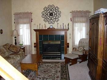 2nd image of 2440 Lupine Ct