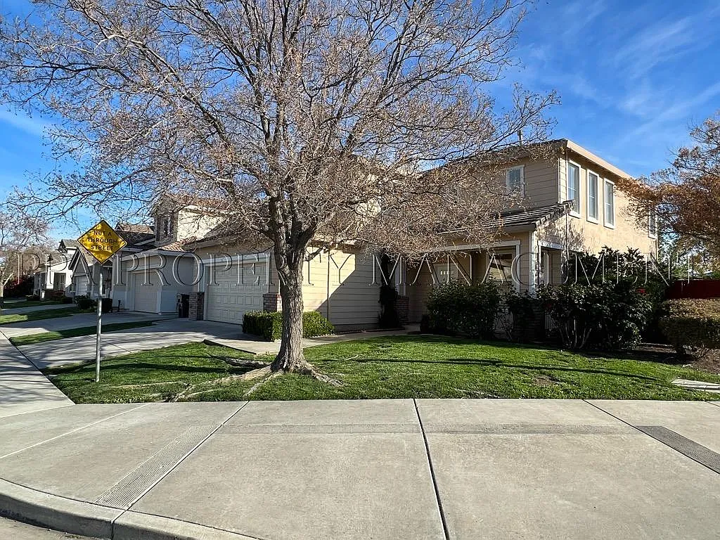 3194 Milton Jenson Ct photo 1
