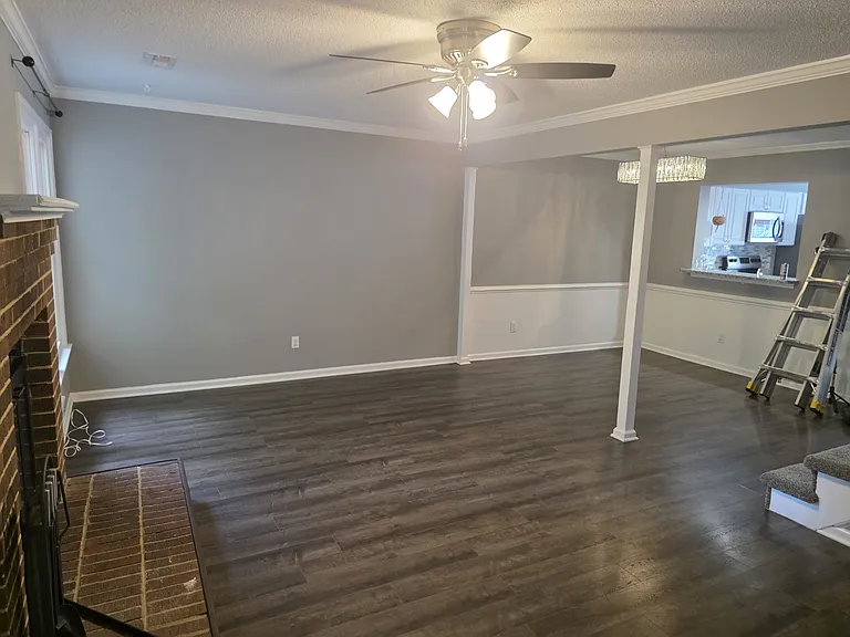 4306 Thomas Ln — Photo 8