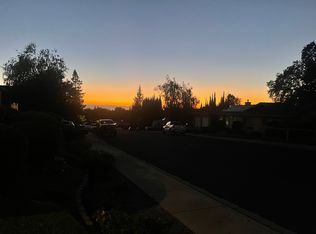 971 Sky View Dr, Oakdale, CA 95361