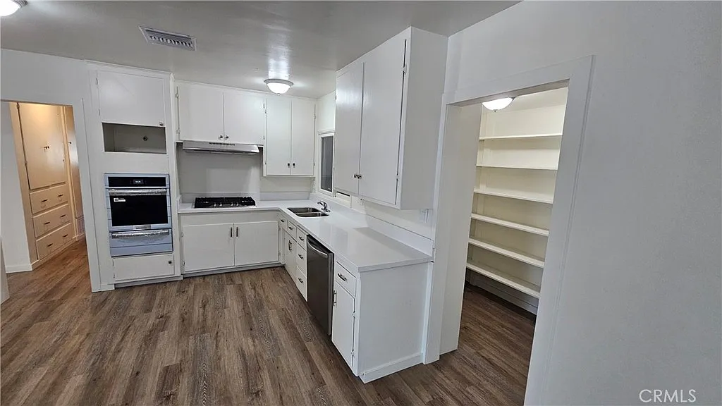 3 bed, 1799 sqft, $34,995 — Photo 3