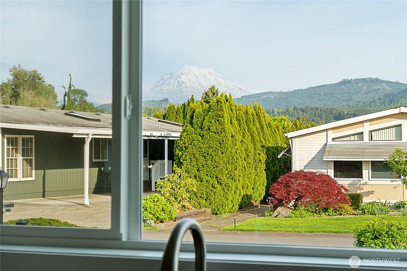 3rd image of 836 S Harmon Way #73