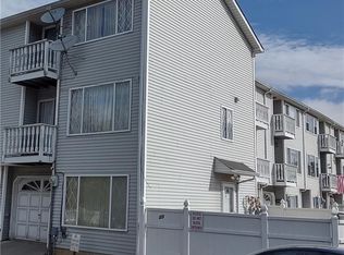 23 Simmons Loop, Staten Island, NY 10314