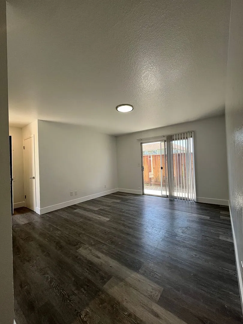 Richland Living Homes — Photo 3