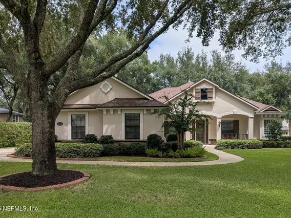 824 PEPPERVINE Avenue, St. Johns, FL 32259