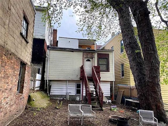 5th image of 29 Lockwood Ave