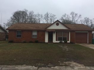 1006 Michelle Dr, Gulfport, MS 39503