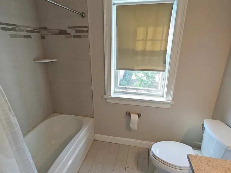 150 Quincy Ave #5B — Photo 21