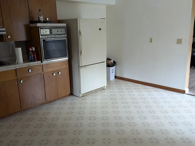 217 Tindolph Ave N #1 — Photo 10