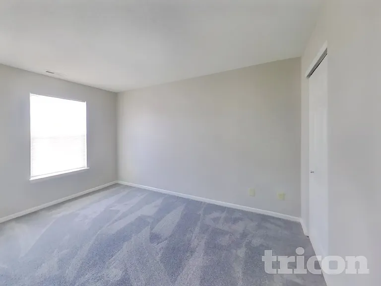 14674 Fawn Hollow Ln — Photo 10