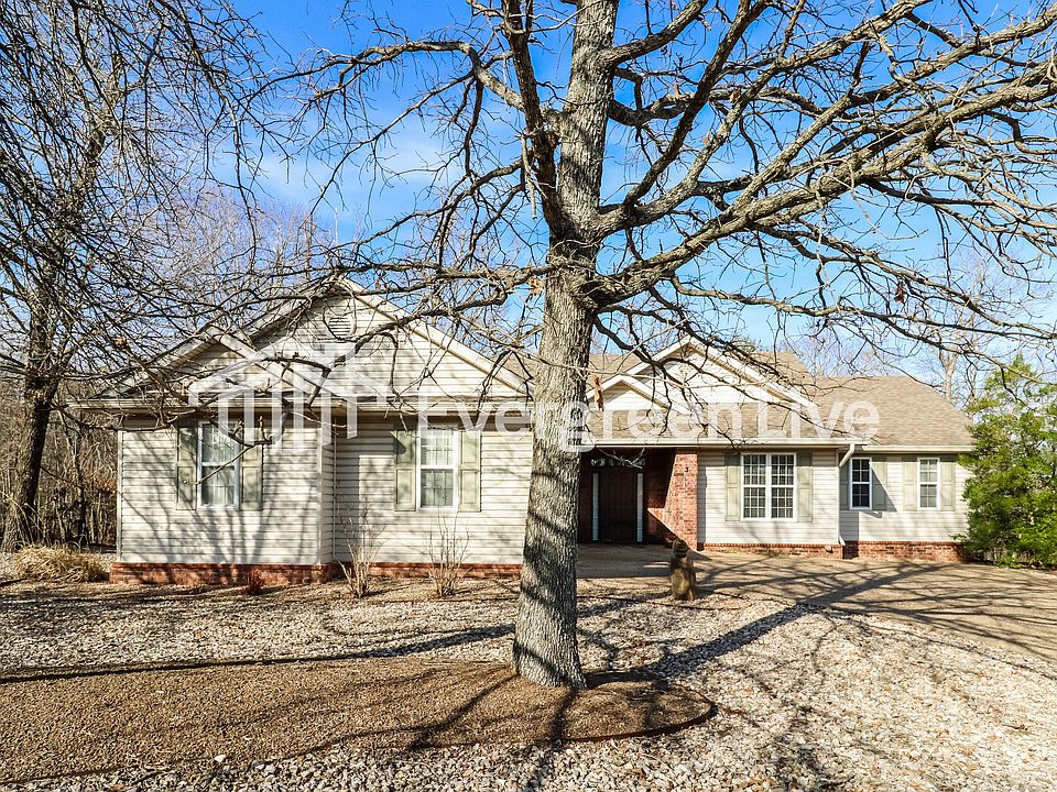 1st image of 3 Aylesford Ln