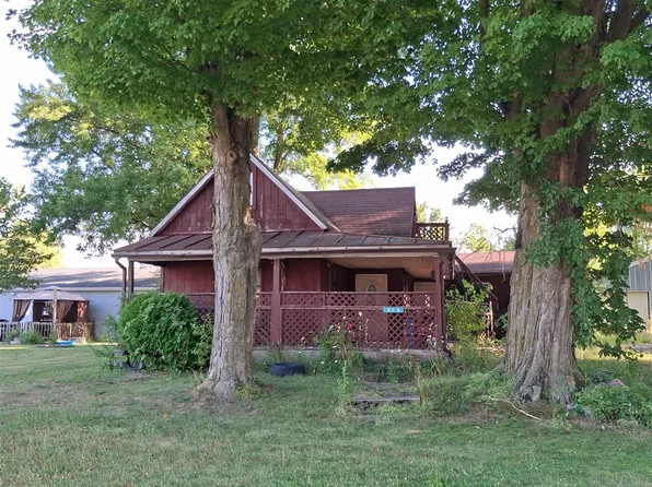 315 W Lincoln St, Ashley, IN 46705