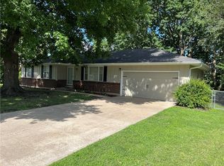 2201 N 64th St, Kansas City, KS 66104