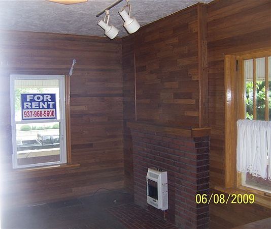 Fireplace in the bedroom / living area